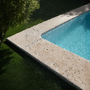 classic-light-travertin-randsteen-457-x-457-x-3-cm-zwembad-hoek-model-a-getrommeld-2.png
