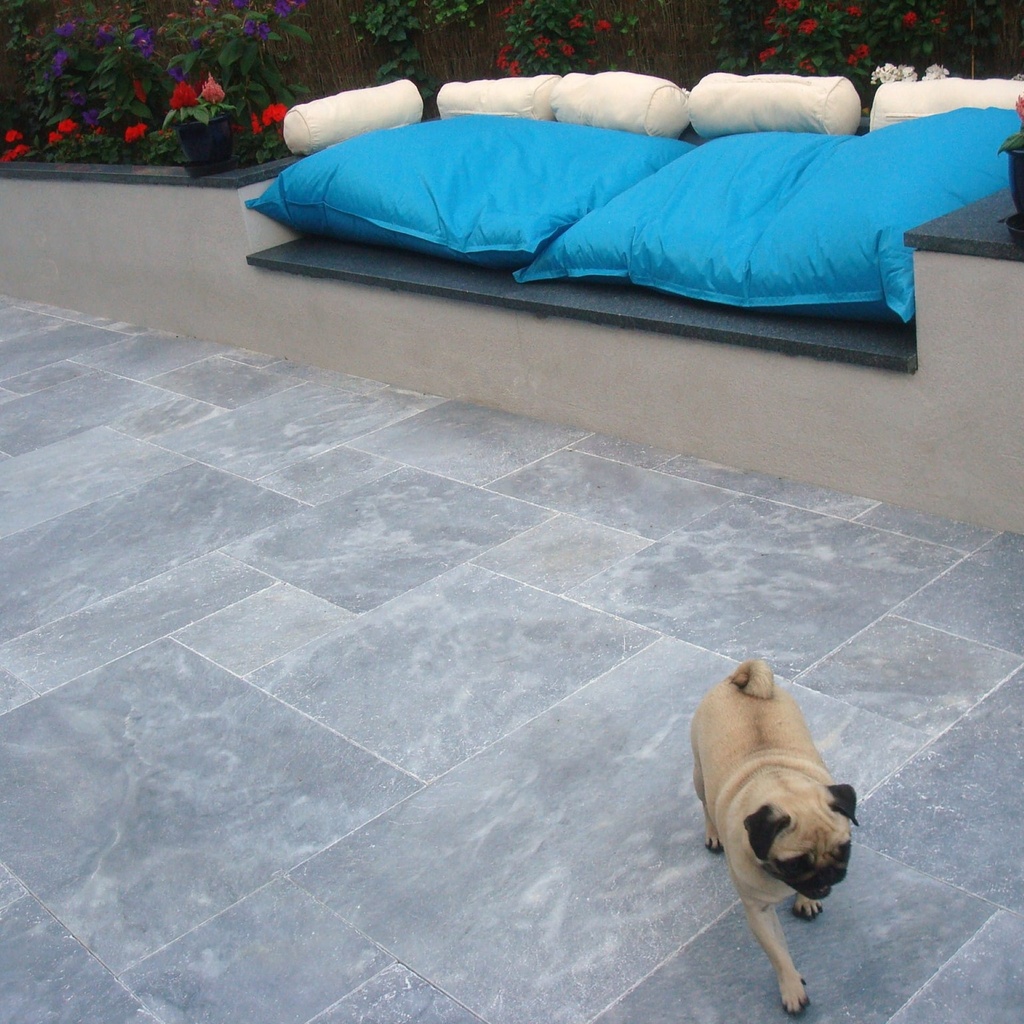 sky-blue-marmer-terrastegel-kleine-roman-set-3-cm-model-b-getrommeld-2.jpg