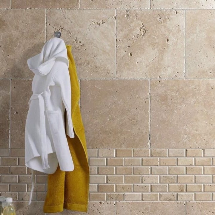 [CL202010T-1] Classic Light travertin vloertegel 30.5 x 30.5 x 1 cm getrommeld