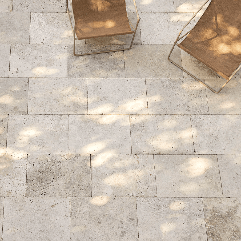 [CL4066130T] Classic Light travertin terrastegel 40.6 x 61 x 3 cm  getrommeld