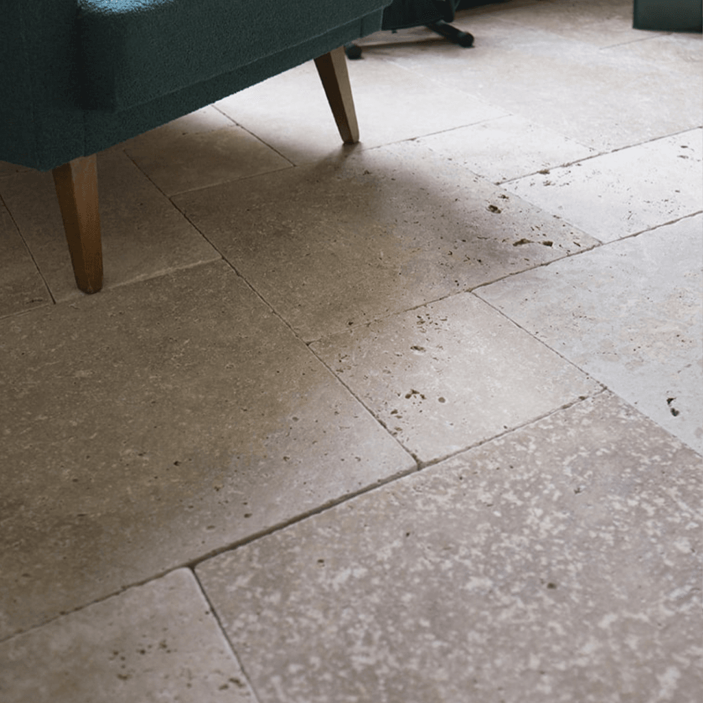 Noce travertin vloertegel kleine roman set 1.2 cm model a getrommeld