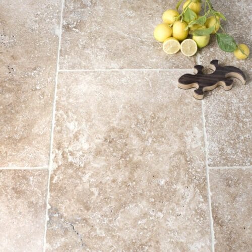 Classic travertin vloertegel 40.6 x 61 x 1.2 cm  getrommeld