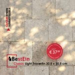 Classic light travertin terrastegel 30.5 x 30.5 x 3 cm getrommeld